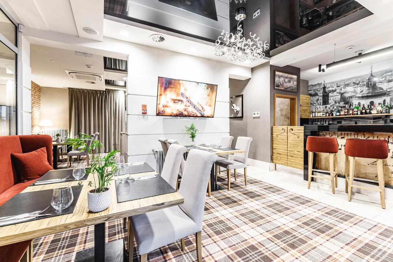Hotel Wieniawski Люблин Екстериор снимка