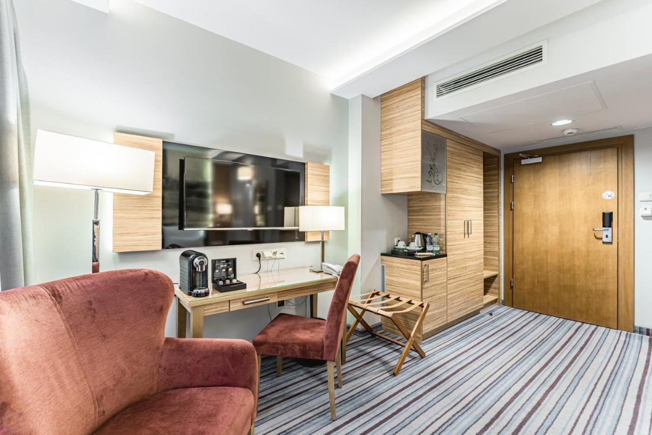 Hotel Wieniawski Люблин Екстериор снимка